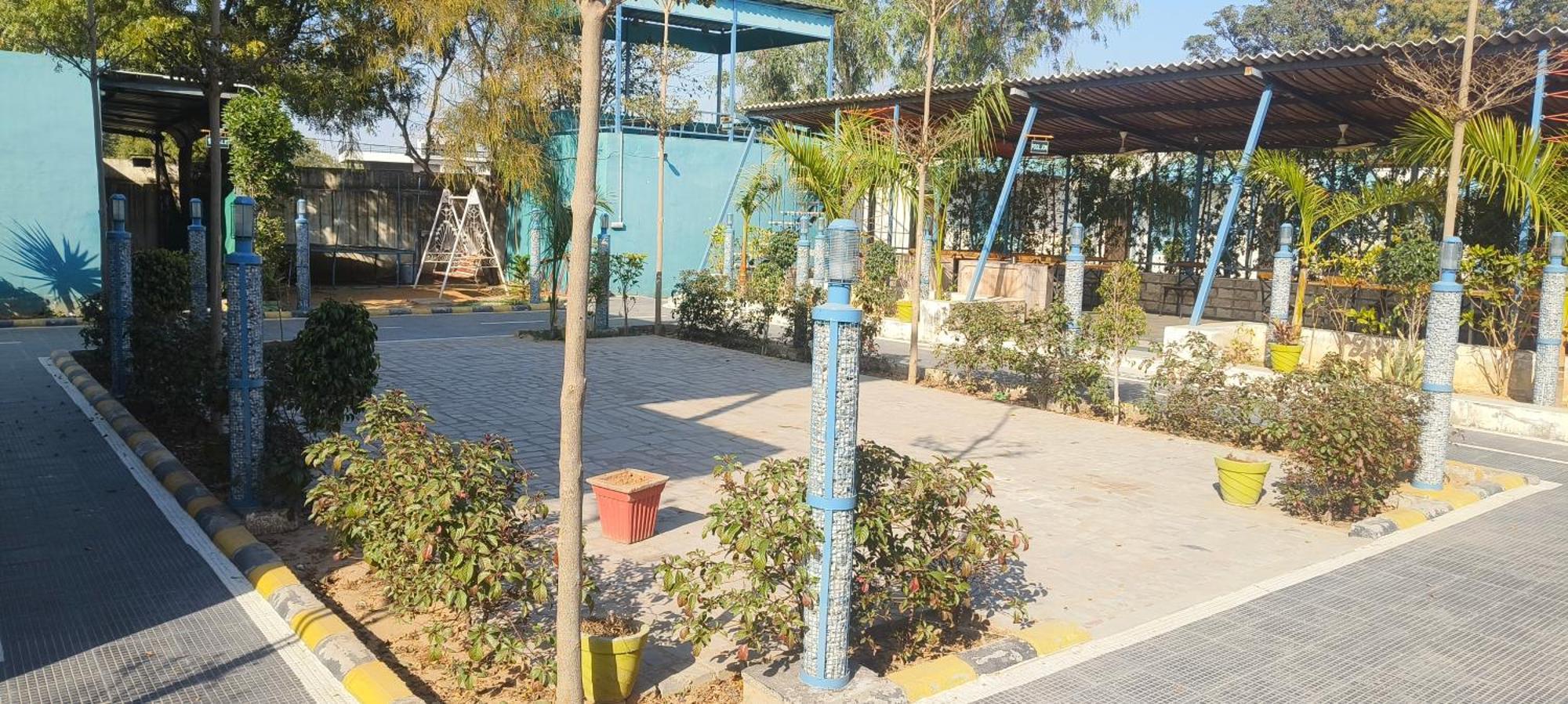 Hotel Long Drive And Resaurt